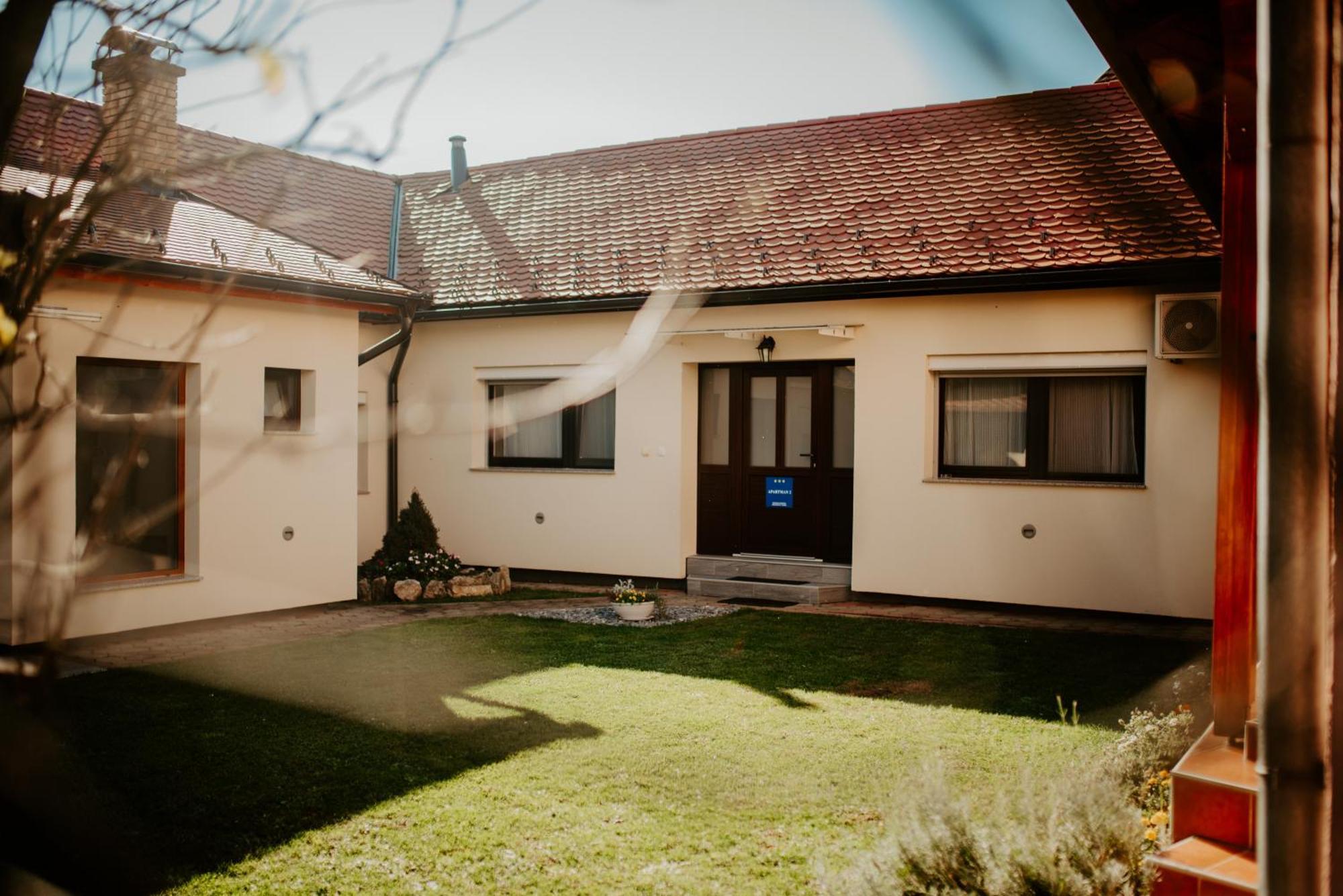 Apartments Peric - Zupanja Zewnętrze zdjęcie